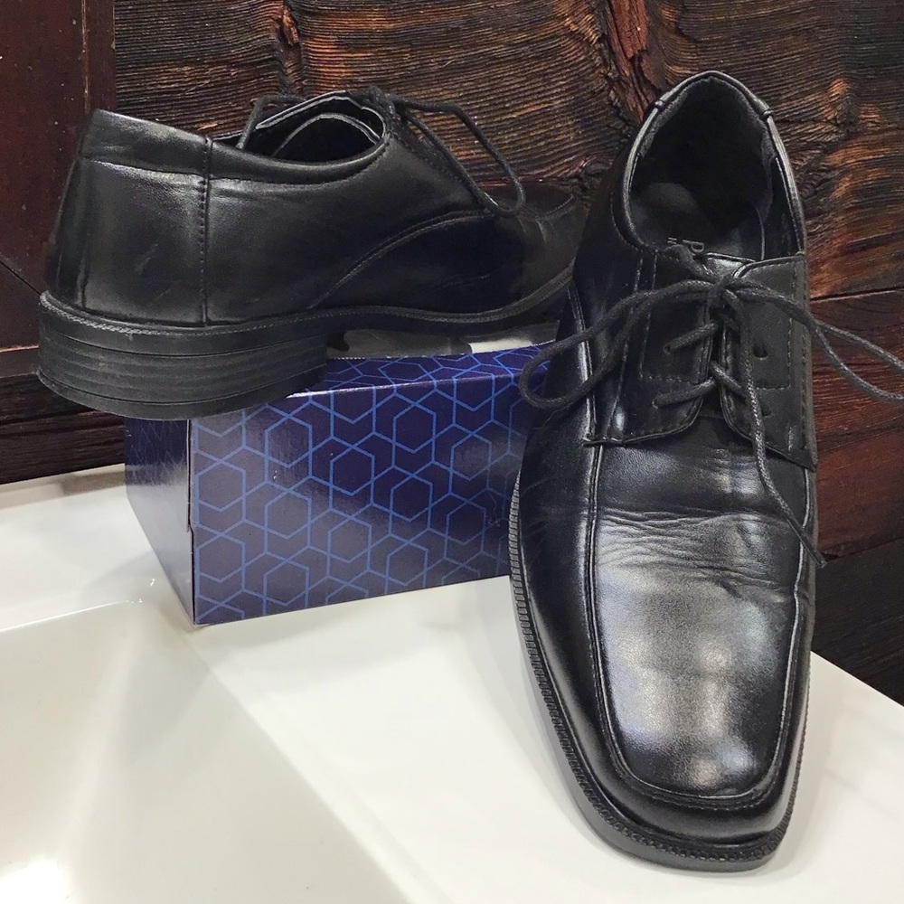 Portabella NY Derby Shoe Square Toe Black Lace Up Dress Shoe SZ 9.5